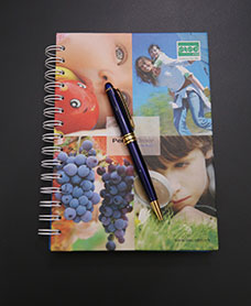 in-so-tay-bia-cung-lo-xo-siss