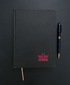 in-so-tay-bia-cung-dan-gay-couple-tx