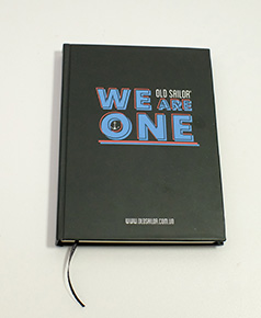 in-so-bia-cung-dan-gay-we-are-one